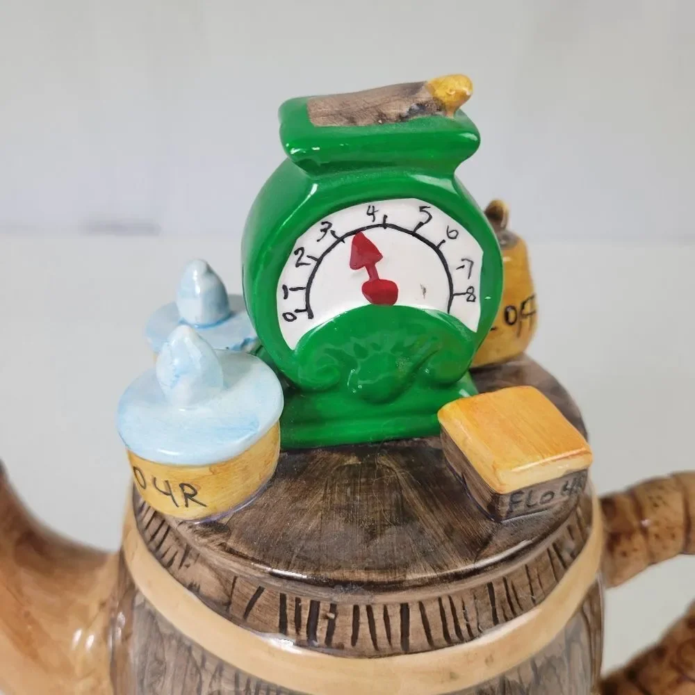 Cardinal General Store Teapot - Picture 7 of 10